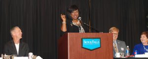 NSBA President Beard at Awards Banquet (5)